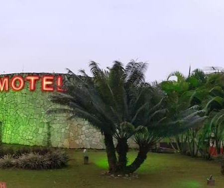 Motel Libidus Joinville Eksteriør bilde